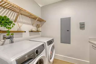 540 N Tamiami Trl, Sarasota, FL 34236 - Photo 20