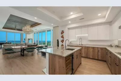 540 N Tamiami Trail #701, Sarasota, FL 34236 - Photo 12