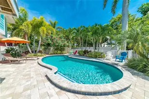 805 N Bay Blvd, Anna Maria, FL 34216 - Photo 14