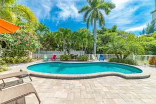 805 N Bay Blvd, Anna Maria, FL 34216 - Photo 8