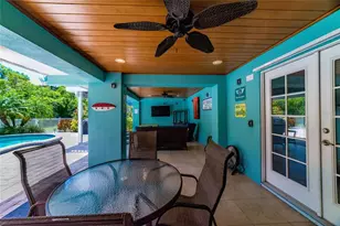 805 N Bay Blvd, Anna Maria, FL 34216 - Photo 38