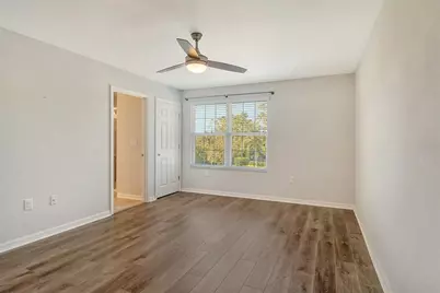 1262 Grantham Drive, Sarasota, FL 34234 - Photo 22