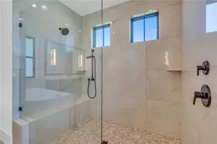 7125 Westmoreland Dr, Sarasota, FL 34243 - Photo 32