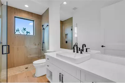 7125 Westmoreland Drive, Sarasota, FL 34243 - Photo 36