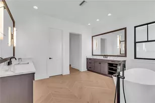 7125 Westmoreland Dr, Sarasota, FL 34243 - Photo 20