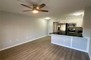 1860 Phillippi Shores Dr, Sarasota, FL 34231 - Photo 2