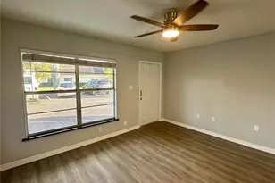 1860 Phillippi Shores Dr, Sarasota, FL 34231 - Photo 4