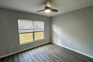 1860 Phillippi Shores Dr, Sarasota, FL 34231 - Photo 6