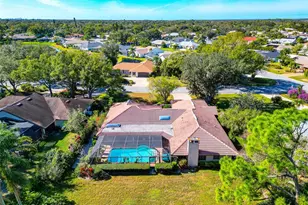 6976 Country Lakes Cir, Sarasota, FL 34243 - Photo 50