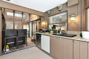 6976 Country Lakes Cir, Sarasota, FL 34243 - Photo 40