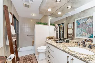 6976 Country Lakes Cir, Sarasota, FL 34243 - Photo 22