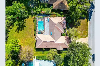 6976 Country Lakes Circle, Sarasota, FL 34243 - Photo 52