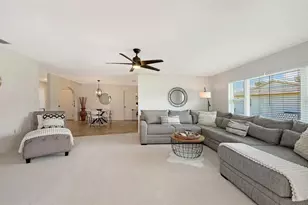 6717 Roxbury Dr, Sarasota, FL 34231 - Photo 18