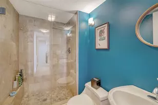 770 S Palm Ave, Sarasota, FL 34236 - Photo 34