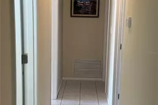 6910 Friendship Ln, Sarasota, FL 34241 - Photo 18