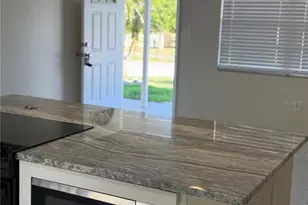 6910 Friendship Ln, Sarasota, FL 34241 - Photo 8