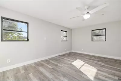 928 Laurel Avenue, Venice, FL 34285 - Photo 22