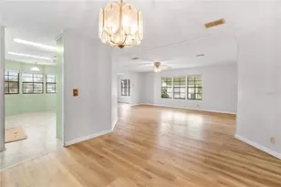 6710 36th Ave E, Palmetto, FL 34221 - Photo 8