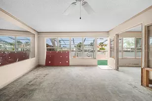 34 Seaside Ct, Holmes Beach, FL 34217 - Photo 20