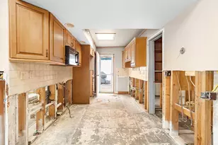 34 Seaside Ct, Holmes Beach, FL 34217 - Photo 32