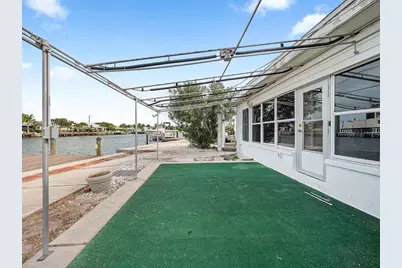 34 Seaside Court, Holmes Beach, FL 34217 - Photo 46