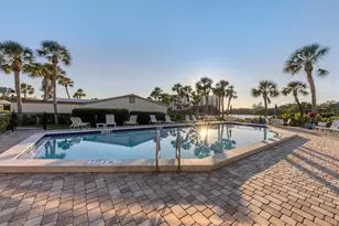 19 Whispering Sands Dr, Sarasota, FL 34242 - Photo 28