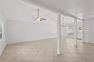 4848 Camphor Ave, Sarasota, FL 34231 - Photo 10
