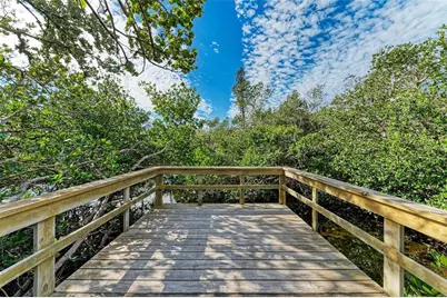 115 Los Cedros Drive, Anna Maria, FL 34216 - Photo 10