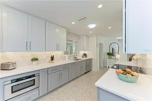 115 Los Cedros Dr, Anna Maria, FL 34216 - Photo 38