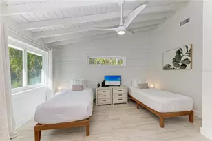 115 Los Cedros Dr, Anna Maria, FL 34216 - Photo 36