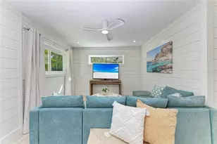 115 Los Cedros Dr, Anna Maria, FL 34216 - Photo 44