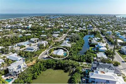 115 Los Cedros Drive, Anna Maria, FL 34216 - Photo 14