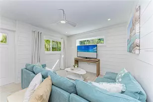 115 Los Cedros Dr, Anna Maria, FL 34216 - Photo 42