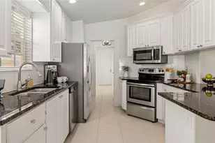 5575 Modena Pl, Sarasota, FL 34238 - Photo 18