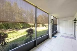 2756 Clubhouse Dr, Sarasota, FL 34232 - Photo 32