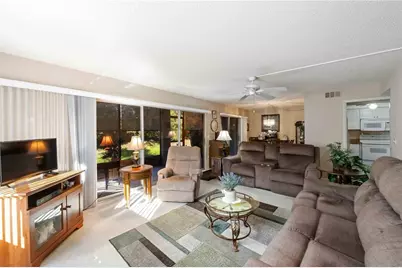 2756 Clubhouse Drive #101, Sarasota, FL 34232 - Photo 8