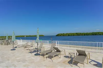 576 Sutton Place, Longboat Key, FL 34228 - Photo 38