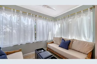 576 Sutton Place, Longboat Key, FL 34228 - Photo 16