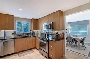 576 Sutton Pl, Longboat Key, FL 34228 - Photo 18