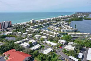 576 Sutton Pl, Longboat Key, FL 34228 - Photo 30