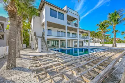 832 S Bay Boulevard #A & B, Anna Maria, FL 34216 - Photo 16
