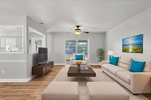 2813 21st Ave W, Bradenton, FL 34205 - Photo 8