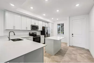 19140 Scallop Loop #105, Lakewood Ranch, FL 34211 - Photo 4