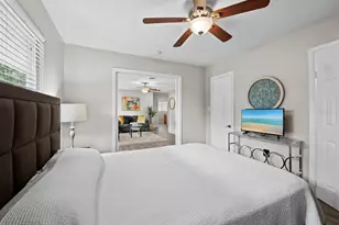 2417 Parson Ln, Sarasota, FL 34239 - Photo 24