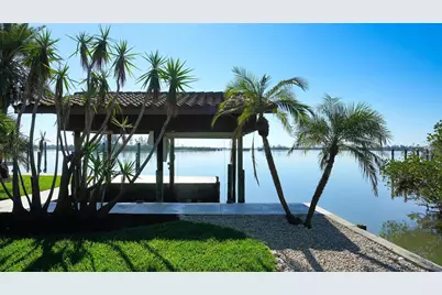 620 Freeling Drive, Sarasota, FL 34242 - Photo 14