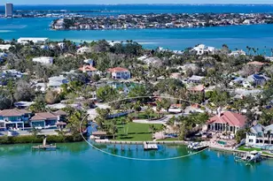 684 Freeling Dr, Sarasota, FL 34242 - Photo 10