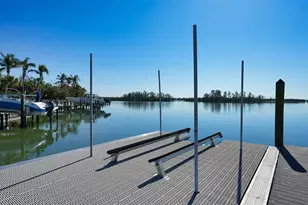 684 Freeling Dr, Sarasota, FL 34242 - Photo 16