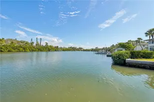 6750 Gulf of Mexico Dr, Longboat Key, FL 34228 - Photo 22