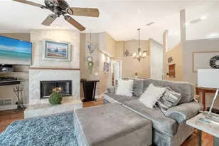 5968 Rachele Dr, Sarasota, FL 34243 - Photo 8