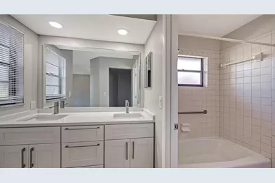 3711 Pinecone Court #168, Sarasota, FL 34238 - Photo 14